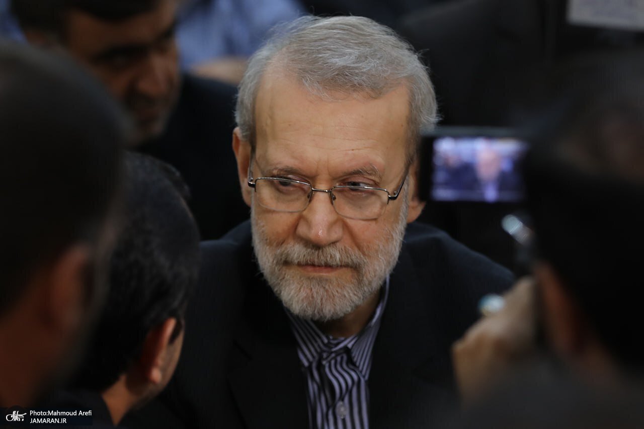 لاریجانی از نمای نزدیک