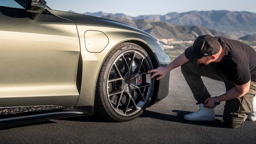 (عکس) ئی-ترون ؛ قوی ترین خودرو تمام دوران کمپانی آئودی معرفی شد