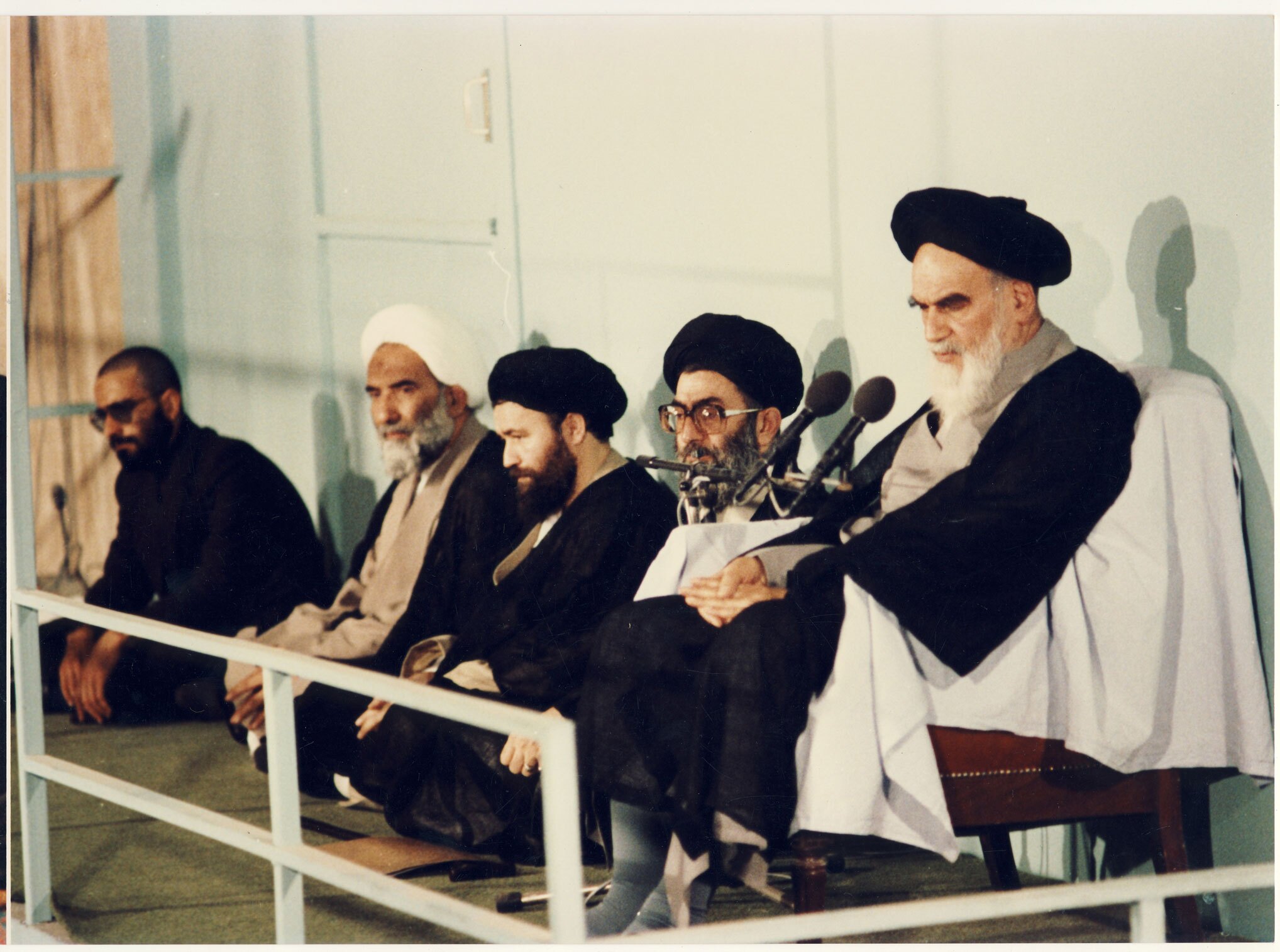 دولت پزشکیان چه زمانی مستقر خواهد شد؟