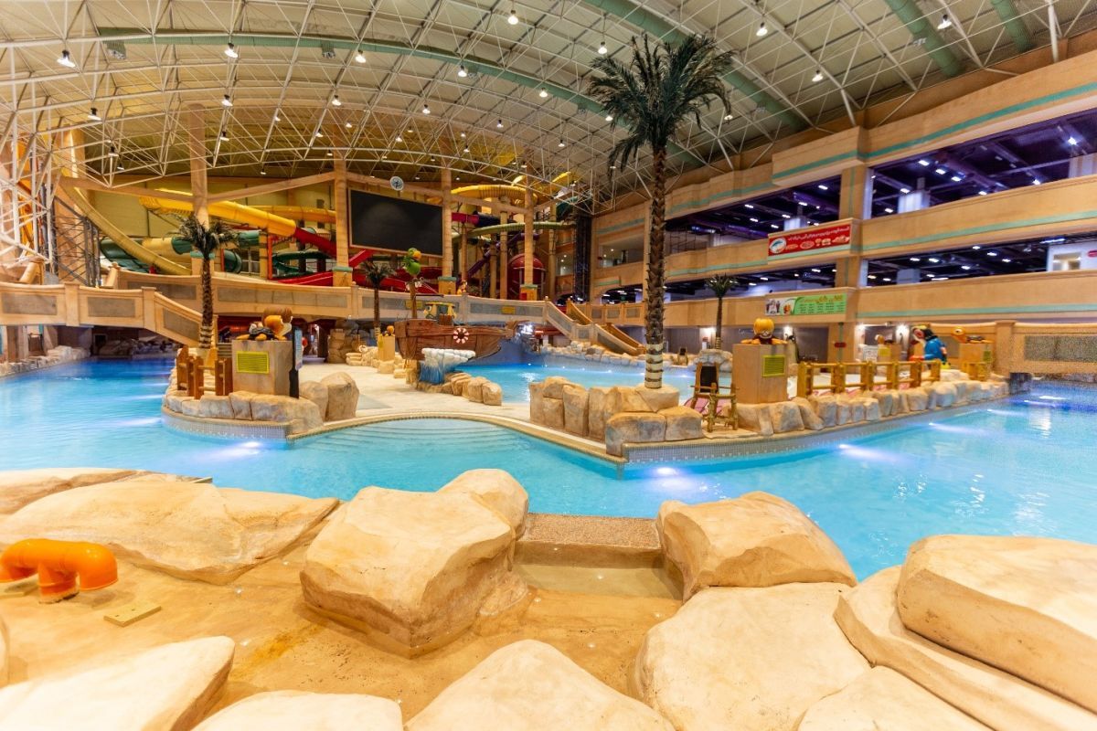 موج های آبی مشهد؛ قیمت بلیط موج های آبی ۱۴۰۳