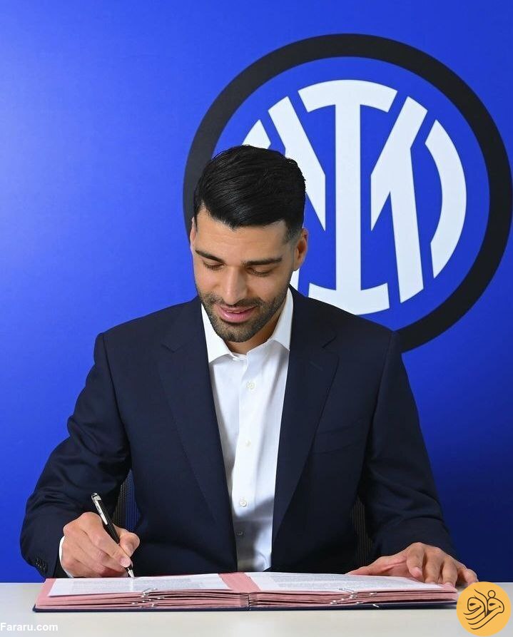 (عکس) اینتر با کت و شلوار از مهدی طارمی رونمایی کرد
