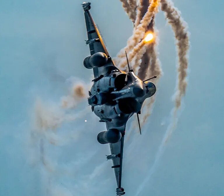 (تصویر) عربستان و خرید این دو جنگنده برتر اروپا