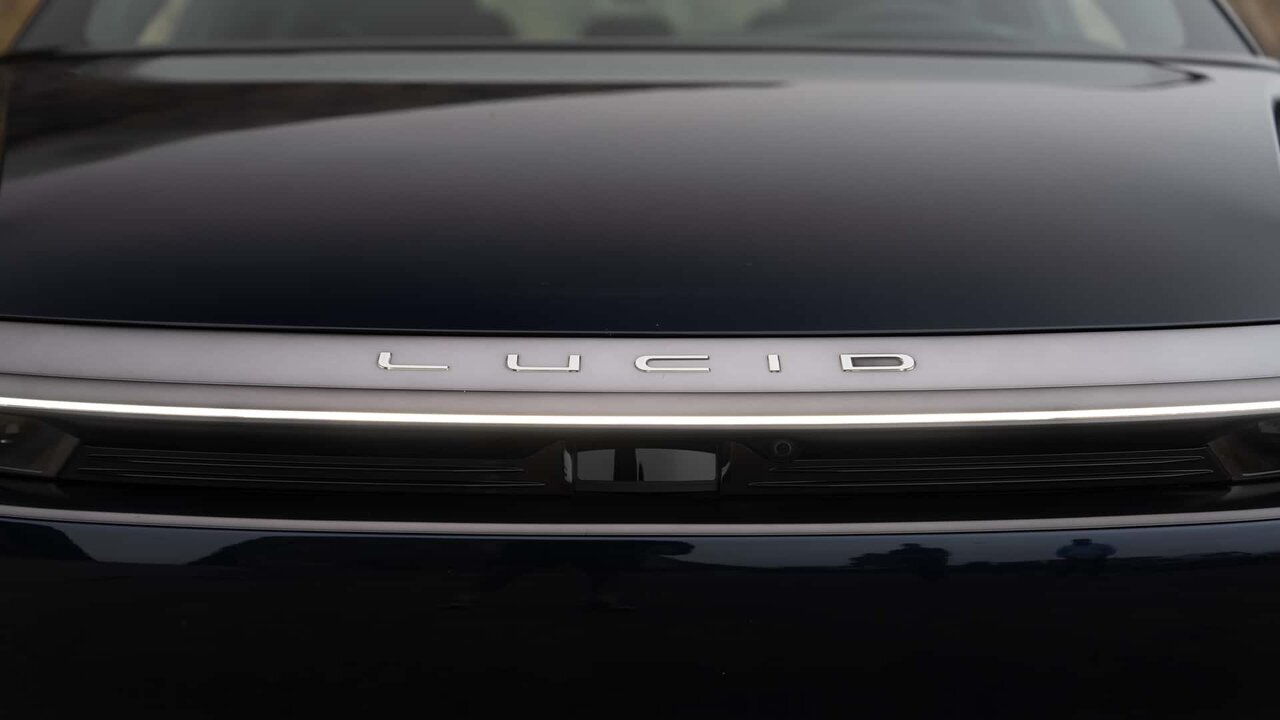 (تصاویر) پیشنهادی جدید برای مقامات سیاسی؛ خودروی ۲۸ میلیاردی عربستانی‌ها زره‌پوش شد!