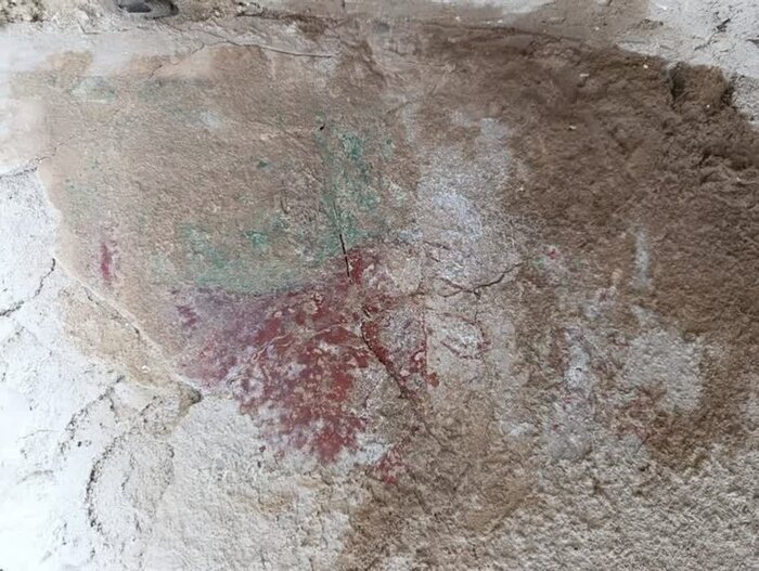 کشف نقاشی‌های ۱۷۰۰ ساله در فیروزآباد