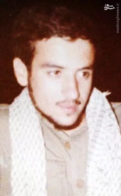 (تصویر) جوانی عراقچی در دوران دفاع مقدس با لباس رزم