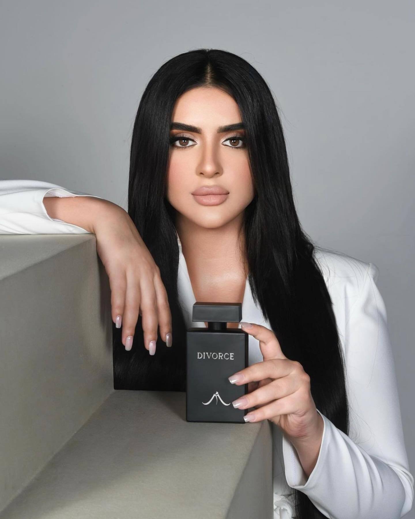 طلاق؛ نام جنجالی جدیدترین عطر پرنسس دبی! (عکس)