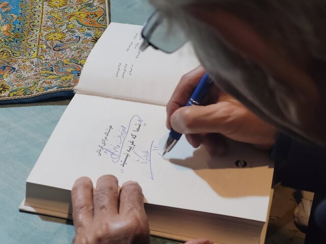 قفل خانه «هوشنگ مرادی کرمانی» شکسته شد!////