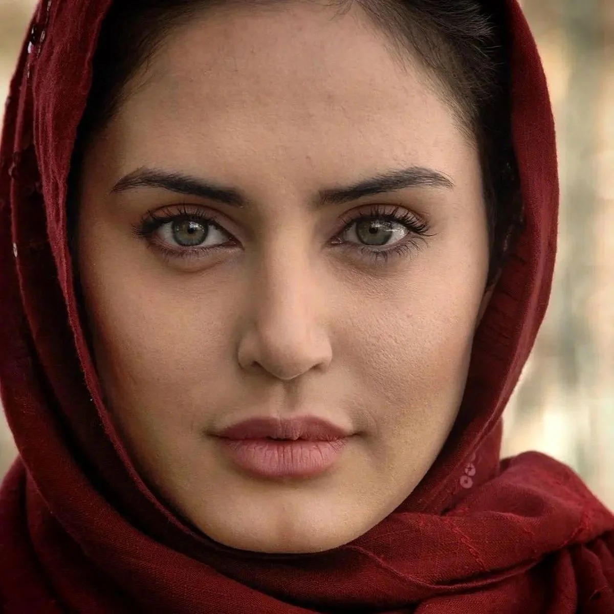 (تصاویر) بیوگرافی، عکس‌های شخصی و زندگی خصوصی الناز شاکردوست