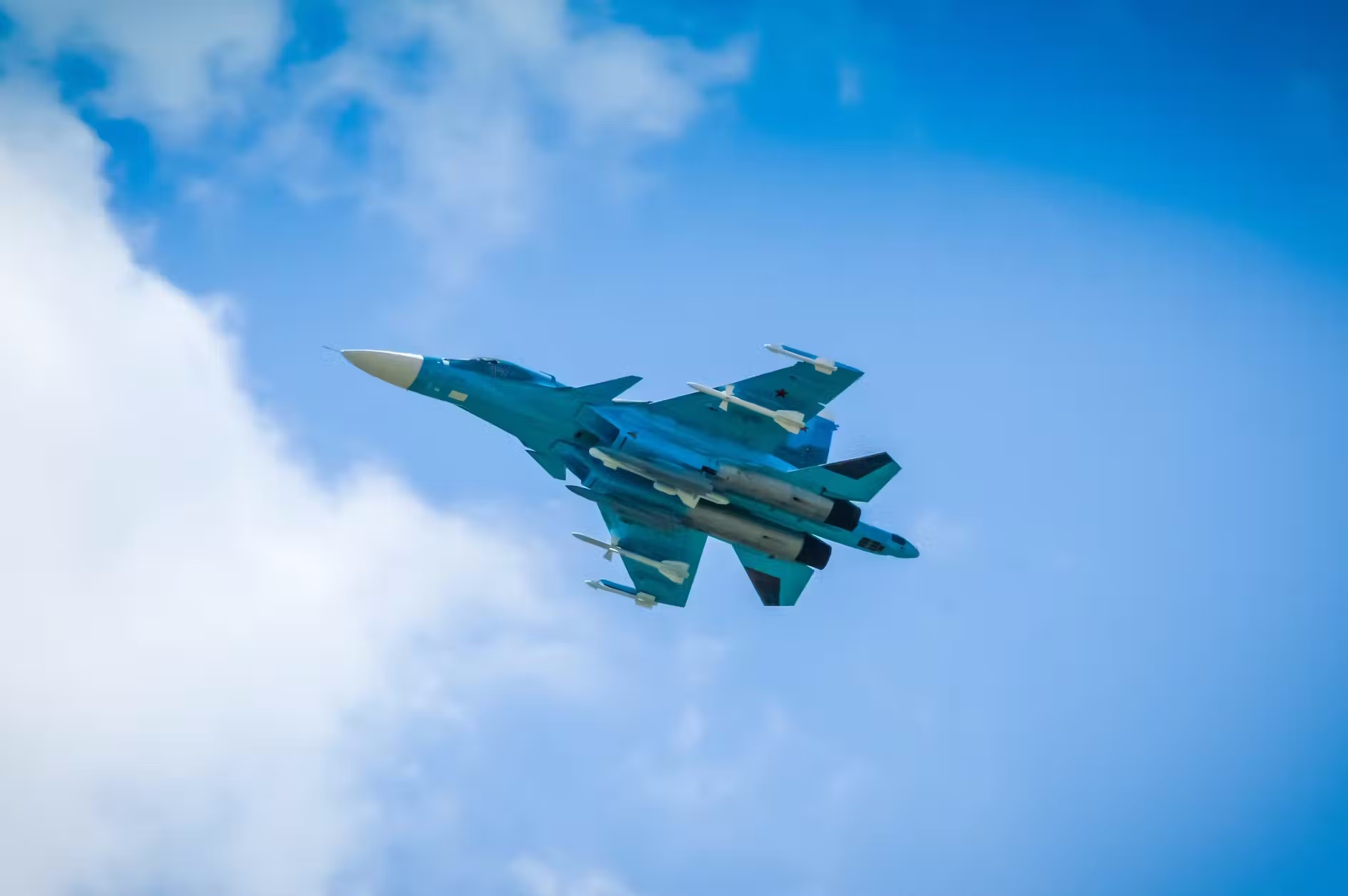 طول عمر جت‌های جنگنده آمریکایی در مقایسه با همتایان روسی/شوروی در حال تکمیل