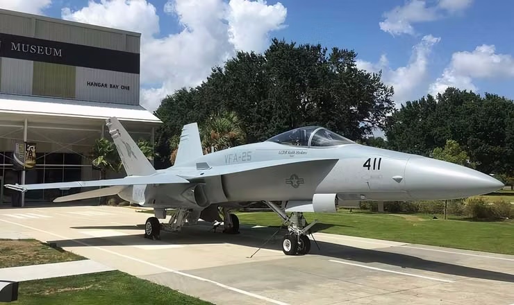 F/A-۱۸ Super Hornet؛ همه چیز در مورد انواع و قابلیت‌های جنگنده ناونشین آمریکا