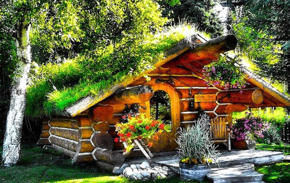 این ۱۰ خانه کوچک رویایی در سراسر دنیا از دل قصه‌ها آمده‌اند