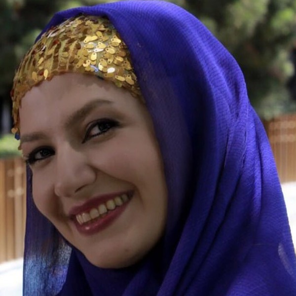 بیوگرافی، عکس‌های شخصی و زندگی خصوصی ملیکا زارعی؛ خاله شادونه (تصاویر)///
