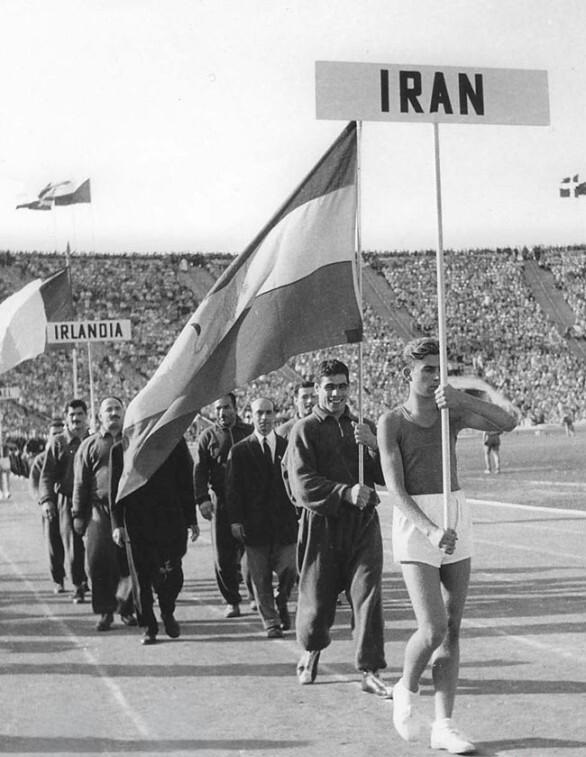 (عکس) پرچمداری غلامرضا تختی در المپیک
