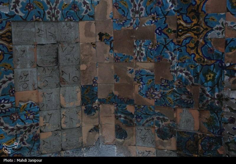 فاجعه در اصفهان؛ فروپاشی کاشی‌کاری مسجد سید