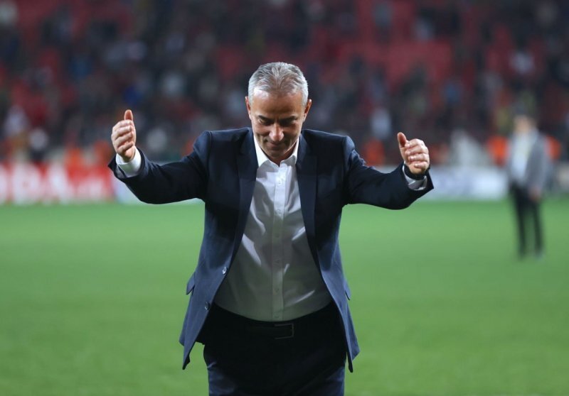 جزئیات و مبلغ قرارداد کارتال با پرسپولیس