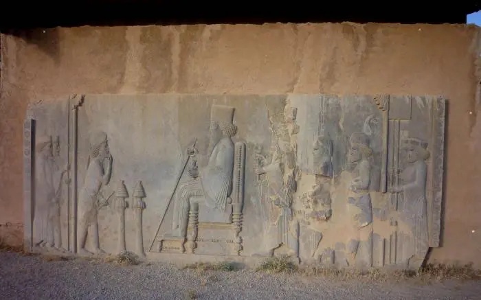 از تخت جمشید تا طاق بستان؛ ردپای جشن سده در آثار باستانی ایران