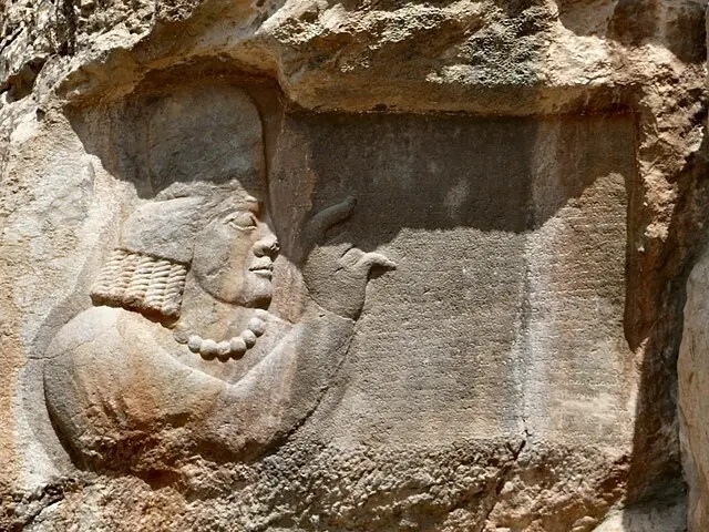 از تخت جمشید تا طاق بستان؛ ردپای جشن سده در آثار باستانی ایران
