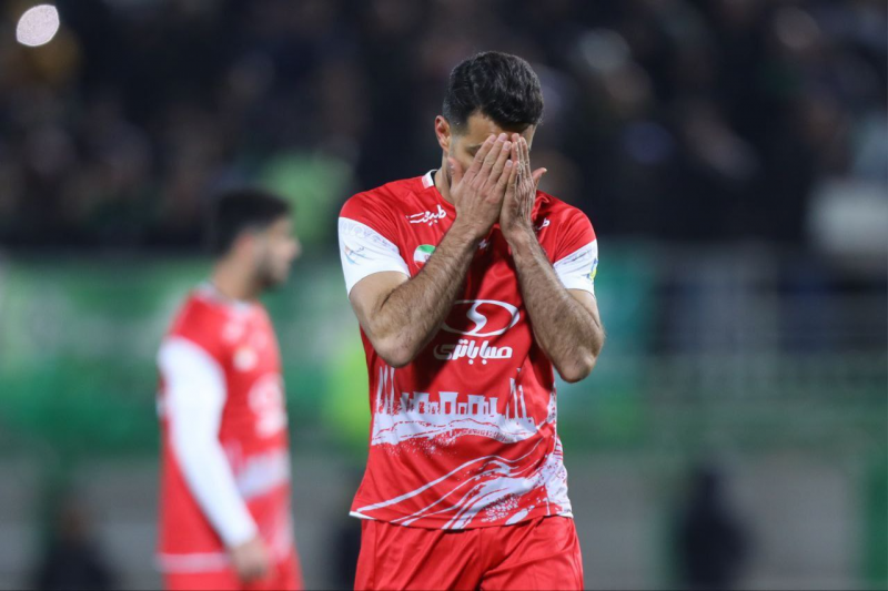 ویروس دوران گاریدو از بدن پرسپولیس خارج نشد!
